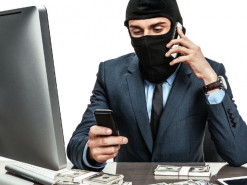 Безработный украинец через соцсети собирал предоплату за трудоустройство в Чехии