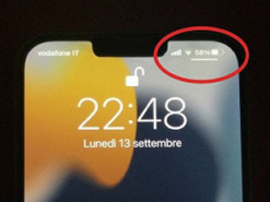 Опубликовано фото включённого iPhone 13