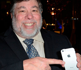 Сооснователь Apple выступил за право пользователей на ремонт техники