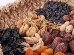 Лікар розповів, які сухофрукти не варто купувати