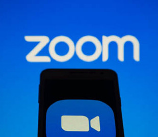 Число пользователей Zoom выросло в апреле на 50%