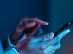 Експерти поділилися порадами, як уберегти смартфон від шпигунського ПЗ