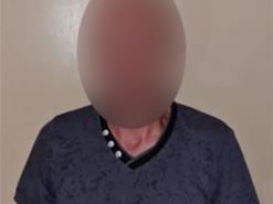 У центрі Запоріжжя розбійник ледь не вбив чоловіка заради телефона