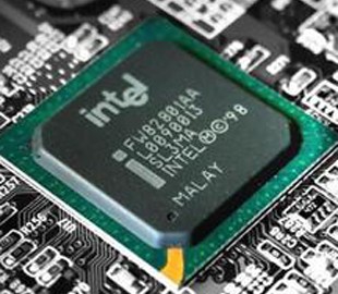 В процессорах Intel нашли опасную уязвимость