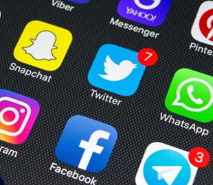 В Турции приняли закон об усилении контроля за соцсетями