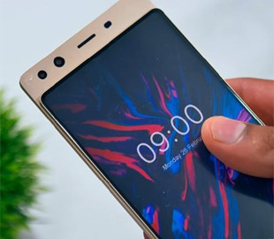 Китайская Doogee создала прототип безрамочного смартфона-слайдера