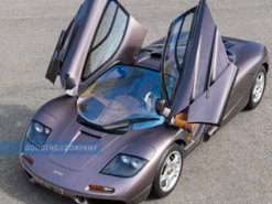 На аукцион за 15 млн долл. выставили легендарный суперкар - на таком ездили Тайсон и Маск