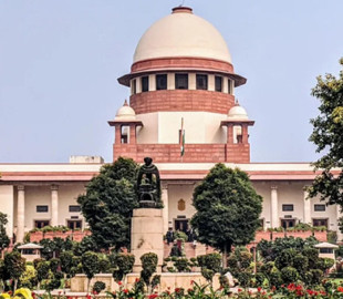 В Індії суддя ухвалив рішення з посиланням на фейкові судові прецеденти, згенеровані ШІ