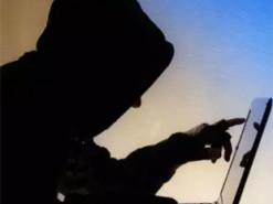 Хотіла купити авто: інтернет-аферисти ошукали жінку на 663 тисячі гривень