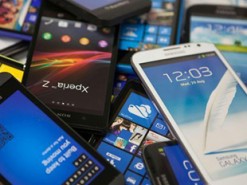 Мировые продажи смартфонов показали беспрецедентное падение