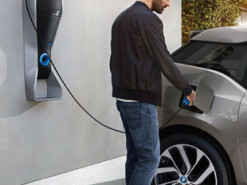 "Укртелеком" запускает в эксплуатацию сеть зарядок для электрокаров