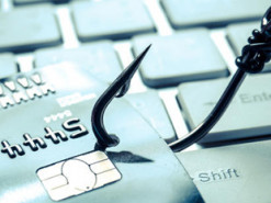 Чоловік хотів продати мотоблок, а втратив понад 162 тисячі гривень