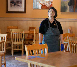 Для кафе і ресторанів у Києві вводять нові обмеження