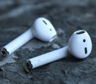 15-летний подросток собрал самодельные AirPods