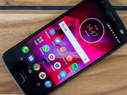 В этом году компания Motorola не выпустит смартфон с «небьющимся» экраном