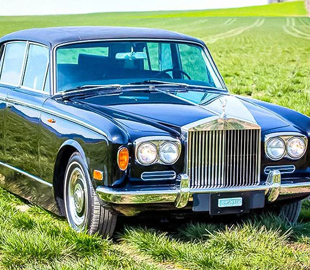 Раритетный седан Rolls-Royce получил электромотор Tesla (Фото)