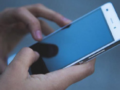 У Росії почали продавати вживані смартфони та контрабандні ґаджети