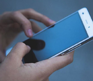 У Росії почали продавати вживані смартфони та контрабандні ґаджети