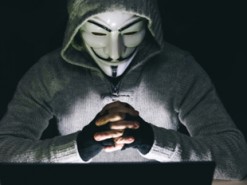 Хакеры взломали латвийскую соцсеть и разместили там фотографию Путина