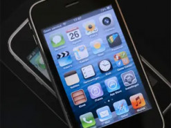 Випущений 15 років тому iPhone несподівано знову став популярним: чому молодь масово його купує