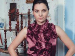 Хижняк приголомшила, що в Україні досі намагаються переозвучити серіали з російськими акторами