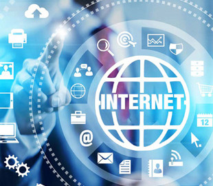 Выяснилось, как жизнь в интернете влияет на мозг пожилых людей