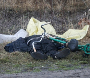Тепер у єВорог можна повідомити про вбивць у Бучі, Ірпені, Гостомелі