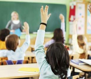 Стало відомо, скільки шкіл готові до навчання в очній або змішаній формі