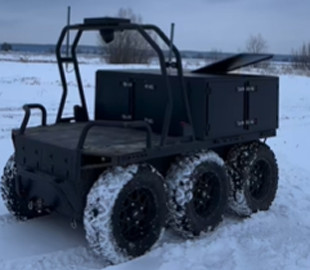 Український НРК Ratel H навчили запускати FPV-дронів на оптоволокні