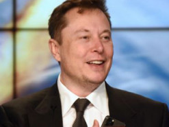 Уряд США подякував Маску за Starlink для України