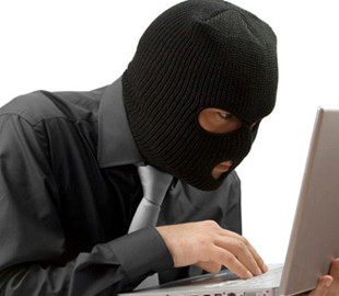 Мужчина перечислил мошенникам 23 тысячи гривен за виртуальный трактор