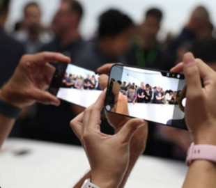 Apple планує створити інструмент веб-пошуку на базі штучного інтелекту