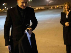 Очільник МЗС Угорщини Сіярто поїхав на форум "Росатома" до Сочі