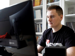 Создателя Nexta обвинили в организации массовых беспорядков в Белоруссии