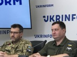 Десятки мільйонів росіян цікавляться можливістю втечі з Росії