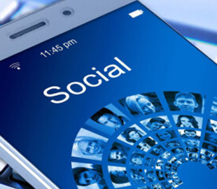 Взрослые и пожилые люди чувствуют депрессию из-за соцсетей