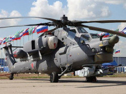 Окупанти “позують” для супутників НАТО. У ЗСУ висміяли поведінку російських військових