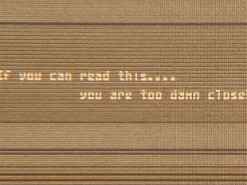 Американский инженер показал тайные послания на чипах