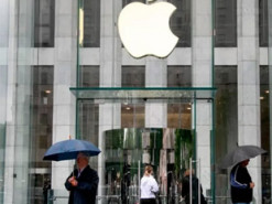 Співробітниці Apple подали до суду на компанію за те, що вона платить їм менше, ніж чоловікам