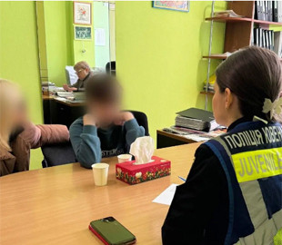 "Заради жарту" повідомили про напад на ліцей: у Києві покарали батьків двох шестикласників