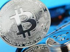 Полиция: сотрудник криптобиржи украл у клиента 400 тысяч гривен