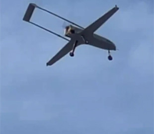 З'явилось відео удару українського БПЛА по Куйбишевському НПЗ в Самарі