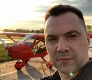 Арестович опроверг российские фейки об уничтожении западного вооружения