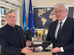 Україна вперше офіційно назвала розробника ракети "Паляниця"