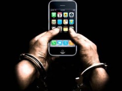 Шосткинец нашел мобильный телефон — теперь ему грозит тюрьма