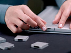 Американский стартап показал модульный ноутбук с заменяемыми портами