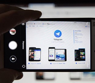 Суд заблокировал Telegram в России