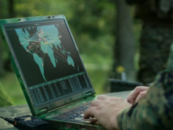 «Действия сосредоточены на военных целях». США помогают Украине в кибервойне с Россией