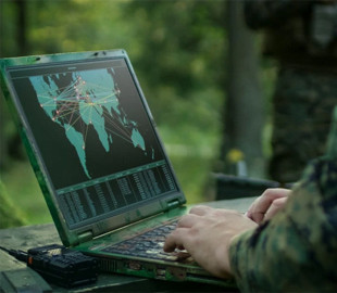 «Действия сосредоточены на военных целях». США помогают Украине в кибервойне с Россией