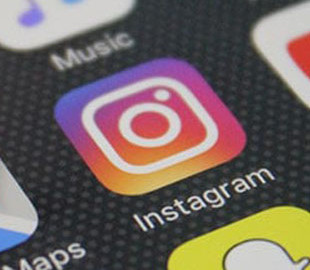 В Instagram произошел сбой